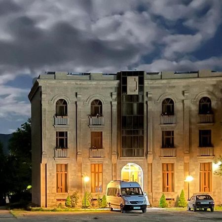 Hotel Arpa Yeghegnadzor Esterno foto