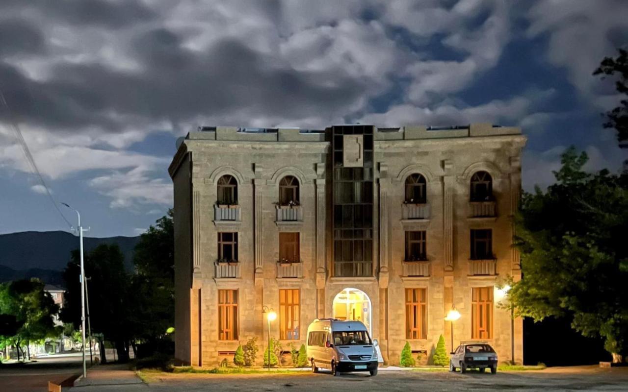 Hotel Arpa Yeghegnadzor Esterno foto
